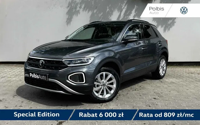 samochody osobowe Volkswagen T-Roc cena 146570 przebieg: 8, rok produkcji 2024 z Olsztyn